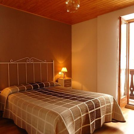 Apartaments La Llucana บารูเอรา ภายนอก รูปภาพ