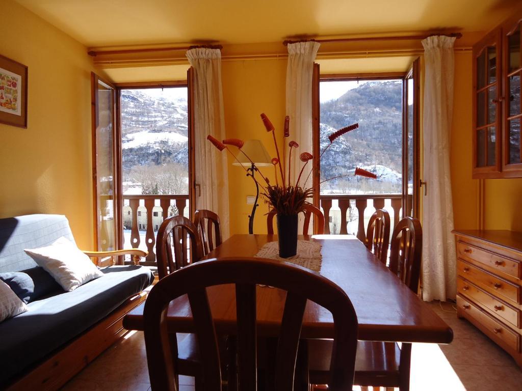 Apartaments La Llucana บารูเอรา ห้อง รูปภาพ