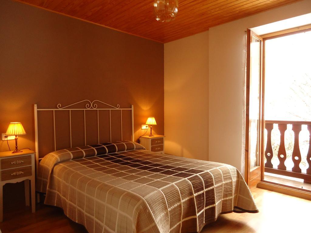 Apartaments La Llucana บารูเอรา ภายนอก รูปภาพ