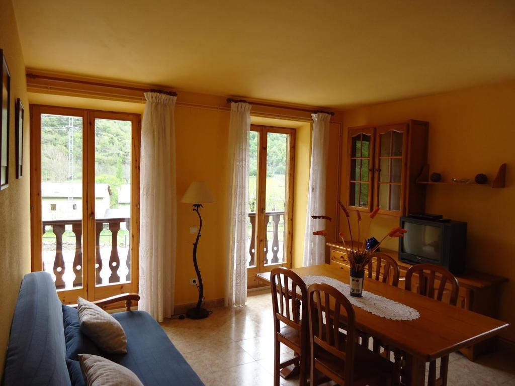 Apartaments La Llucana บารูเอรา ห้อง รูปภาพ