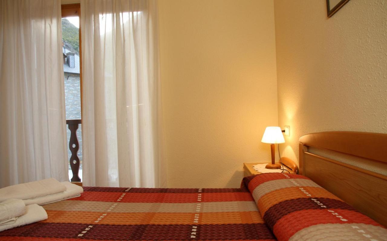 Apartaments La Llucana บารูเอรา ห้อง รูปภาพ